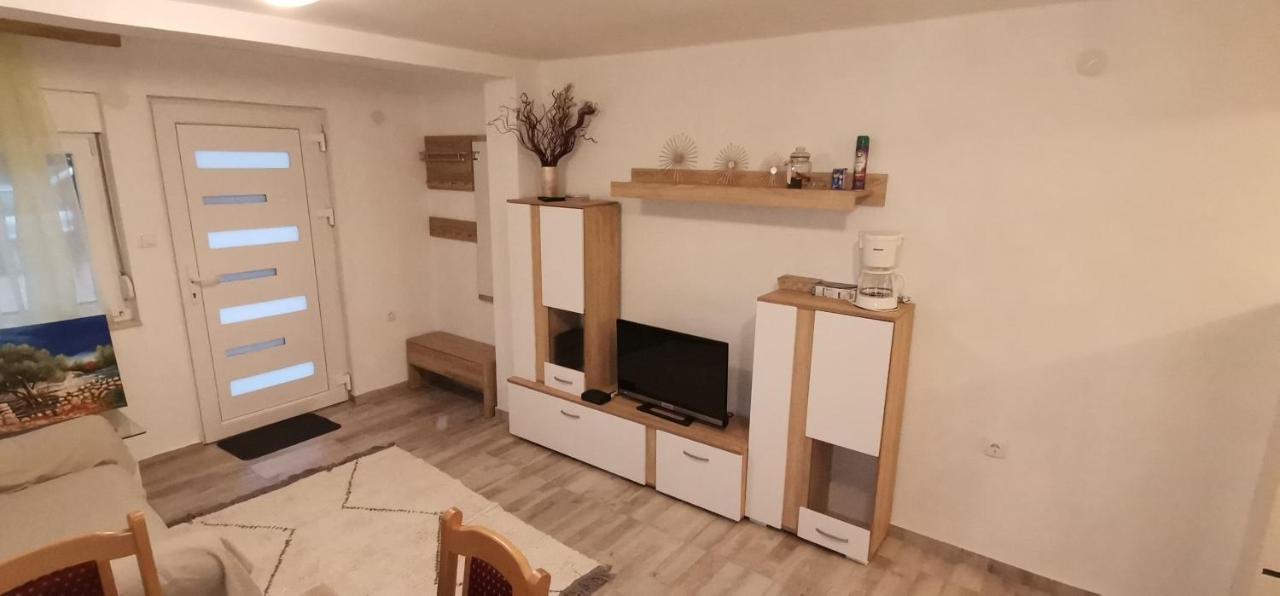 Apartament Lovely Self Check In 2+1 Zadar